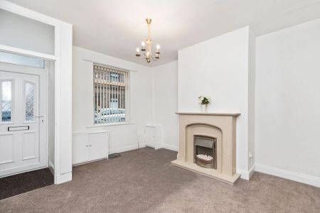 2 bedroom terraced house to rent - Photo 5