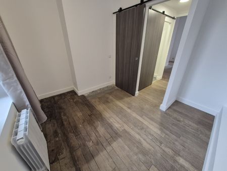 Location Appartement 2 pièces 36m² CAMBRAI 59400 - Photo 3