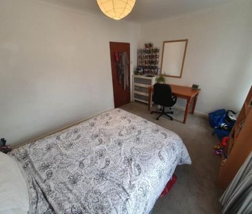 4 bedroom terraced house to rent - Photo 6