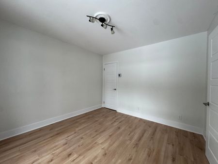 Appartement à louer - Saint-Jérôme (Saint-Jérôme) - Photo 3