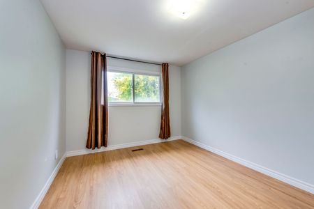 For Lease - 2835 Hollington Crescent Unit# (Upper), Mississauga, Ontario - Photo 4