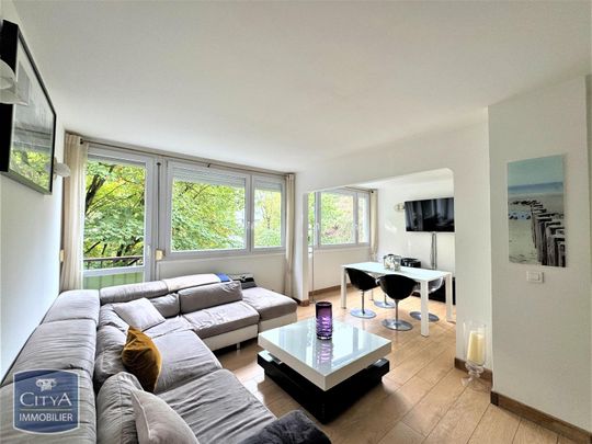Location Appartement 3 pièces 67m² LILLE 59000 - Photo 1