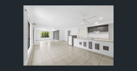 THE PERFECT FAMILY HOME - AVAILABLE NOW! - Photo 4