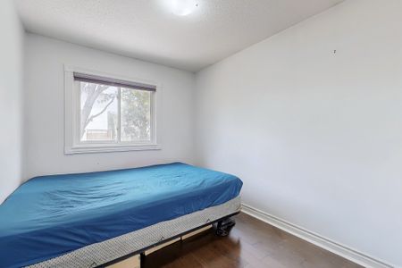 For Lease - 138 Andona Crescent, Toronto, Ontario - Photo 5