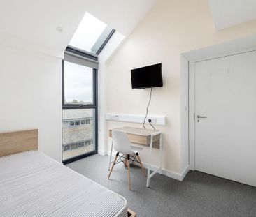 2 bedroom flat to rent - Photo 5