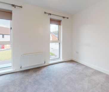 2 bedroom terraced house to rent - Photo 4