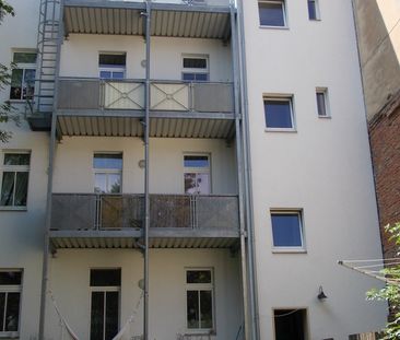 helle 2-Raum Dachgeschosswohnung in Gera Untermhaus - Photo 1