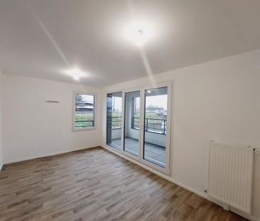 location Appartement T2 DE 46.67m² À ARPAJON - Photo 3