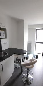 Location Appartement 1 pièce 23m² TOURS 37000 - Photo 3