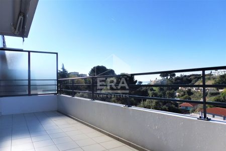 A LOUER - APPARTEMENT 2 PIECES AVEC TERRASSE VUE MER A SAINT-LAURENT-DU-VAR, CORNICHE D'AGRIMONT - Photo 5