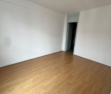 Location Appartement 2 pièces 48m² LILLE 59000 - Photo 6