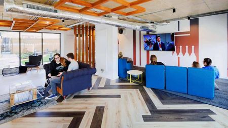 Silver Ensuite - Photo 4