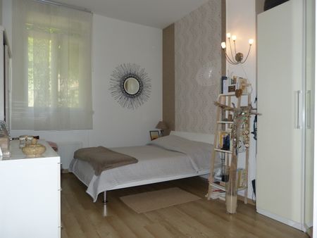 À LOUER – Appartement 4 pièces en bord de Loire à ST-CYR-SUR-LOIRE • Réf. GI-JB-G0453 - Photo 2