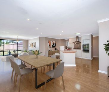 GREAT 4X2 FAMILY HOME BY THE BEACH WITH SPA - Photo 5