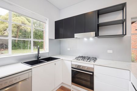 1/66 Riddell Parade, Elsternwick VIC 3185 - Apartment For Rent | Domain - Photo 2