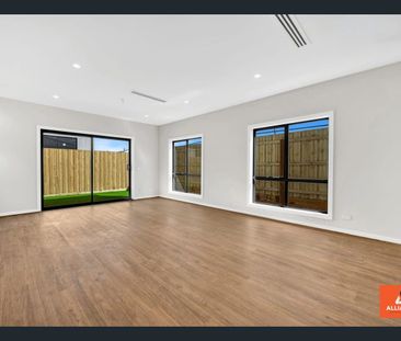 Modern Family Home with Dual Ensuites - Photo 5