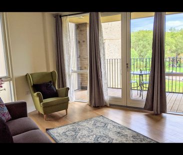 2 Bed Flat, Stead Street, SE17 - Photo 1