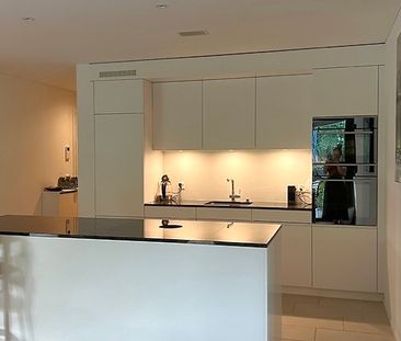 3½ Zimmer-Wohnung in Zürich - Kreis 2 Wollishofen, möbliert - Photo 1