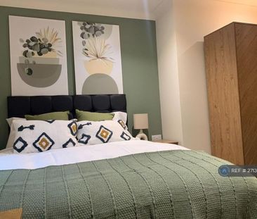 1 bedroom in a house share to rent - Photo 4