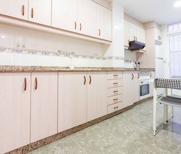 Carrer dels Tomasos, Valencia, Valencian Community 46006 - Photo 5