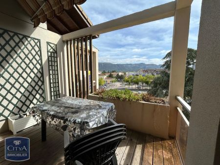 Appartement à louer 4 pièces 92.7m² - Photo 2