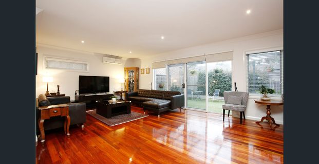 High Standard Of Modern Living In A Great Location! - Photo 1