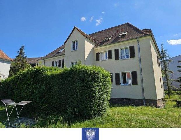 Ihr neuer Lieblingsplatz mit gemütlicher Wohnküche, Tageslichtbad und Ankleide! - Photo 1