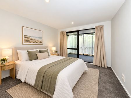 738 Ferry Road, Woolston - Photo 4