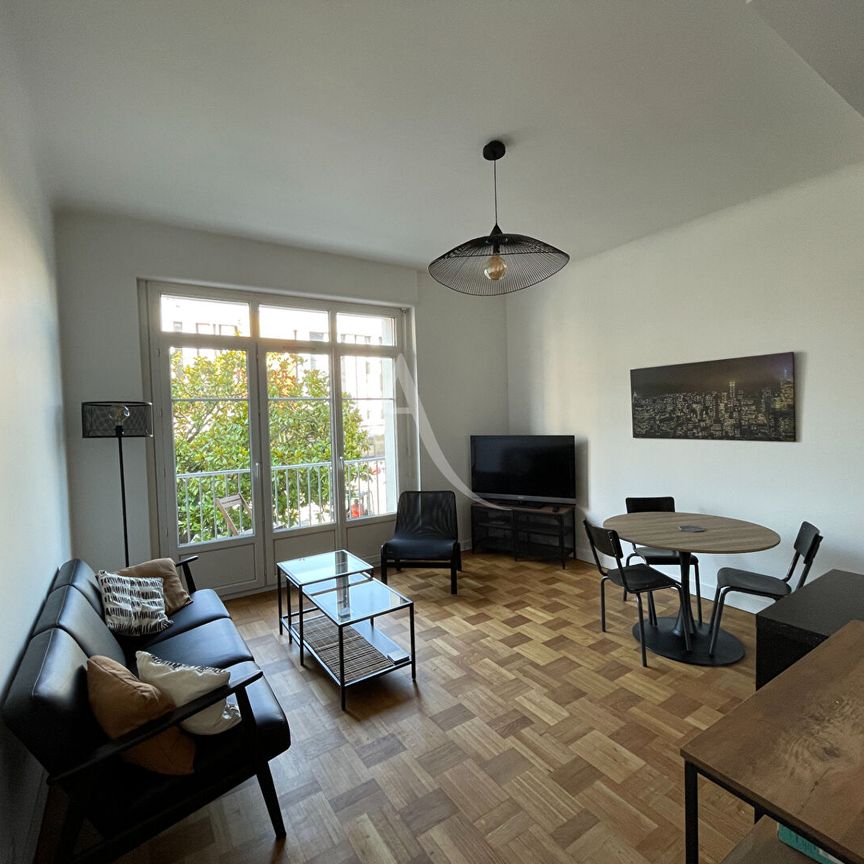 Location Appartement 1 pièce 9m² - Photo 1