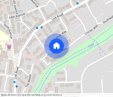 Lincoln Way, Canvey Island, Essex - Photo 1