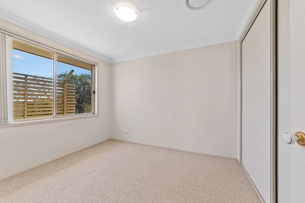 Light, Space & Convenience - Perfect Hamlyn Terrace Family Home! - Photo 1
