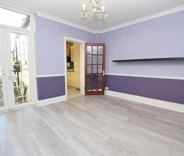 Chart Cottages, Green Lane, Stanmore, HA7 - Photo 2