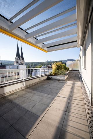 Exklusive Attikawohnung im Herzen von Olten - Foto 2