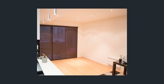 Inner city living at its best… - Photo 1