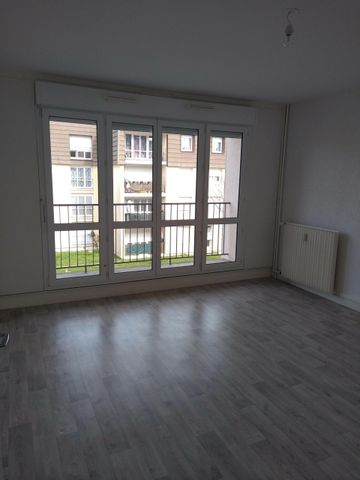 Appartement T3 65m2 avec chauffage collectif - Photo 5