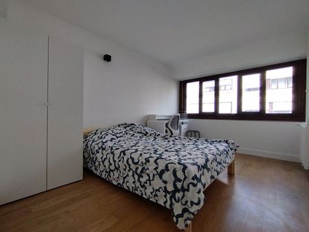 Location appartement 7 pièces, 122.00m², Évry-Courcouronnes - Photo 5