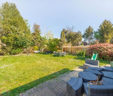 4 bedroom detached house to rent - Photo 6
