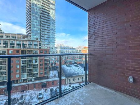 For Lease - 35 Parliament Street Unit# 704, Toronto, Ontario - Photo 5