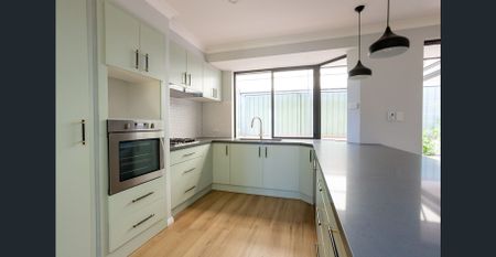 Renovated 4x2 Family Home – Prime Beldon Location - Photo 5