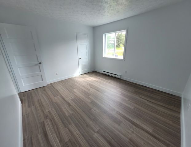 4 ½ à louer près de l’Université de Sherbrooke - Photo 1