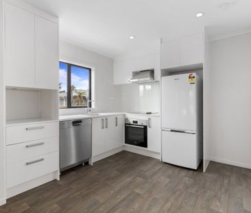 2/9 Marlene Avenue, Te Atatu South - Photo 3