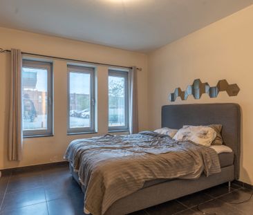 Gelijkvloers app met 2 slpk en autostaanplaats te Turnhout. - Foto 4