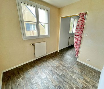 Location Maison 7 pièces 166m² - Photo 3