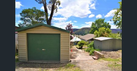 HILLSIDE LIVING - Photo 5