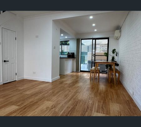 4/59 Corlette Street, Cooks Hill, NSW 2300 - Photo 5