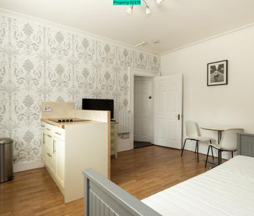 Studio to rent - Photo 4