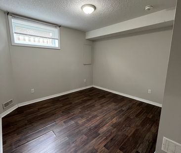For Lease - 32 Floral Drive, Guelph, Ontario - Photo 4
