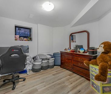 For Lease - 59 Richwood Crescent, Brampton, Ontario - Photo 2