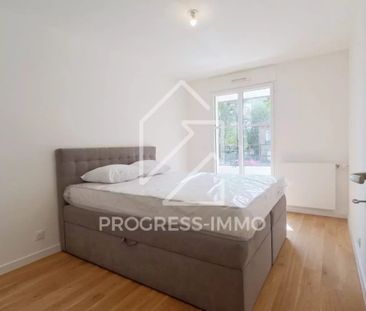 Location Appartement 3 pièces 72m² ST MAUR DES FOSSES 94100 - Photo 4