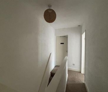 3 bedroom terraced house to rent - Photo 6